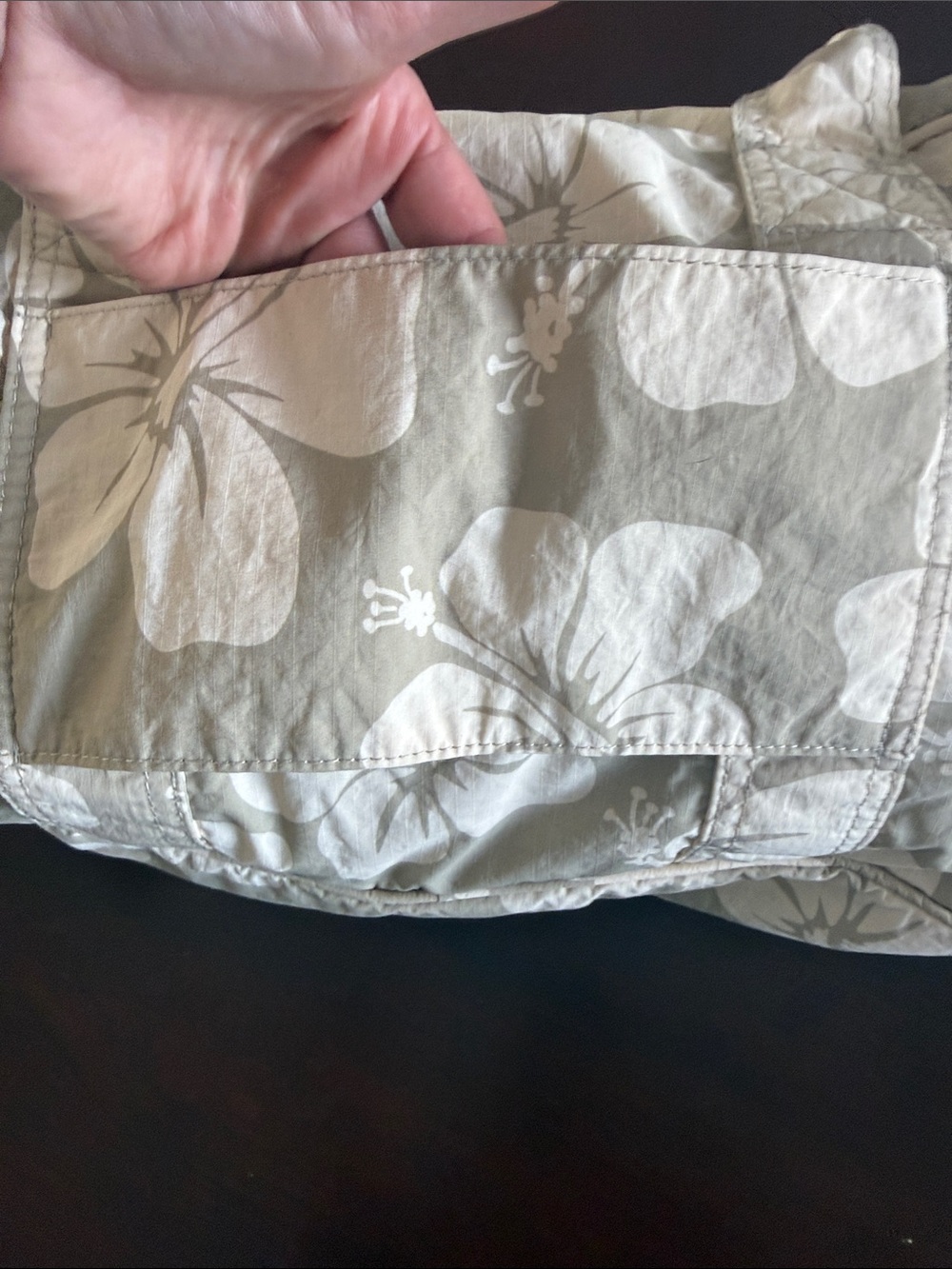 ALOHA Collection Quilted Tote in Light Beige Floral - Picture 8 of 12